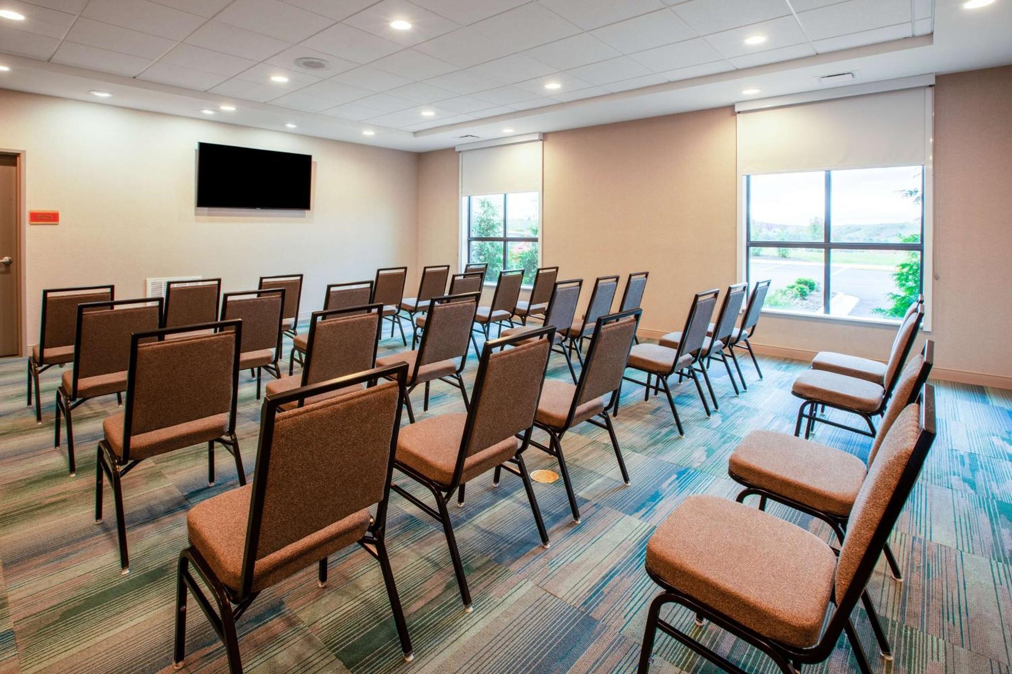Home2 Suites By Hilton Lewisburg, Wv Екстериор снимка